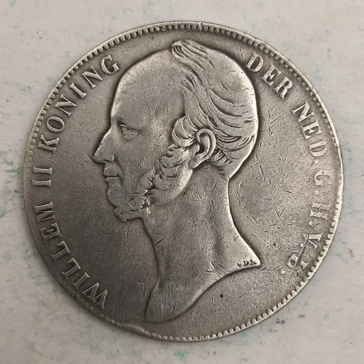 Obverse : Netherlands, 21⁄2 gulden, Guillaume II 1845