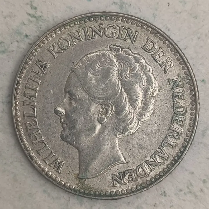 Obverse : Netherlands 1⁄2 gulden - Queen Wilhelmina - 1929