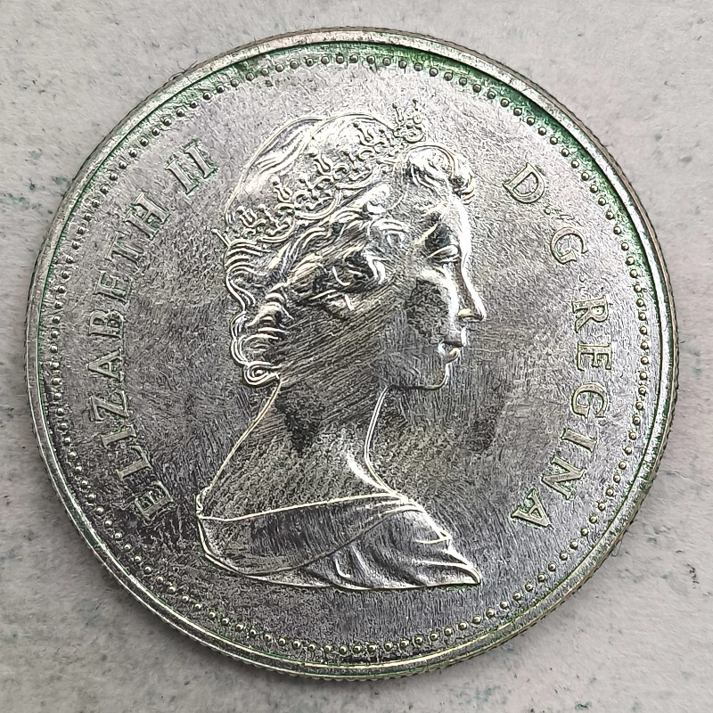 Obverse : Canada $1 - Elizabeth II 1981