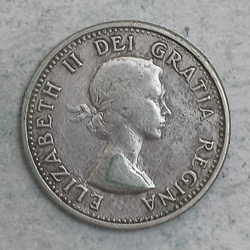 Obverse : Canada 10 cents - Elizabeth II 1953