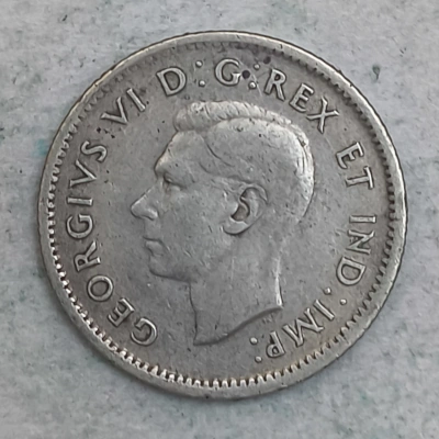 Obverse : Canada 10 cents - George VI 1939