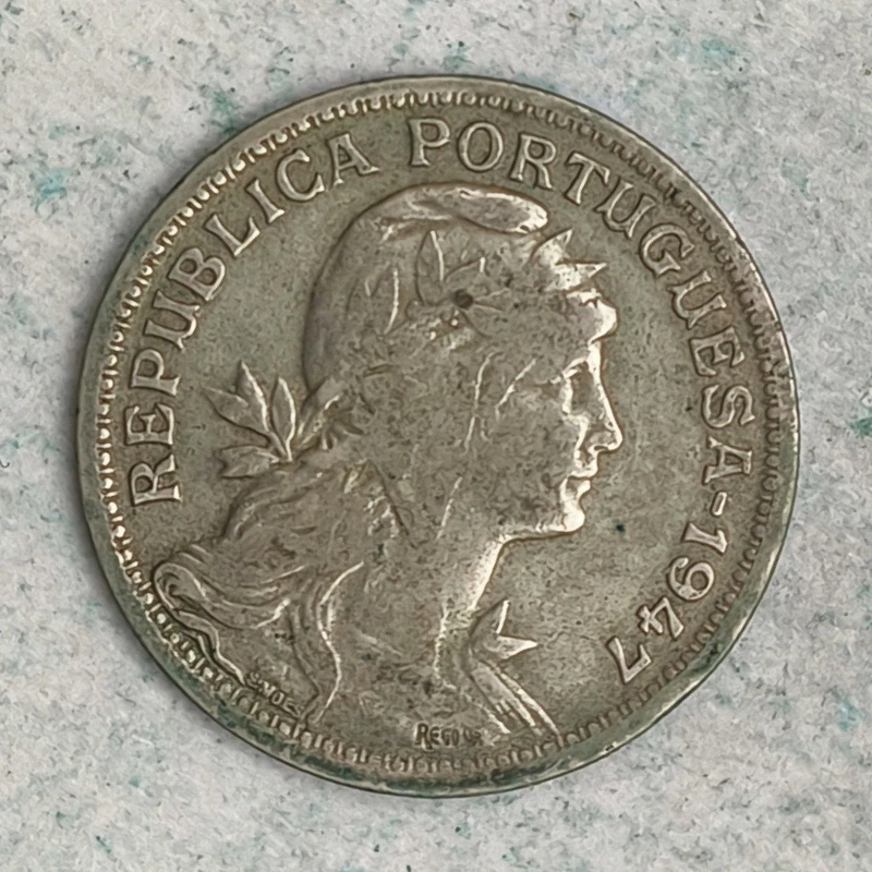 Obverse : Portugal 50 centavos 1947