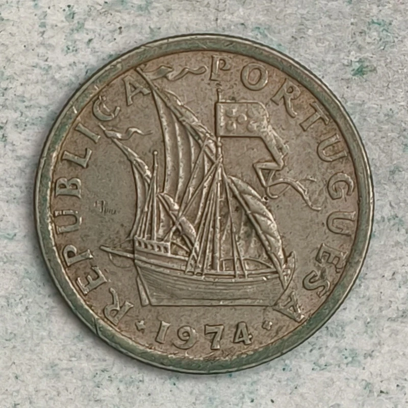 Obverse : Portugal 2.50 escudos 1974