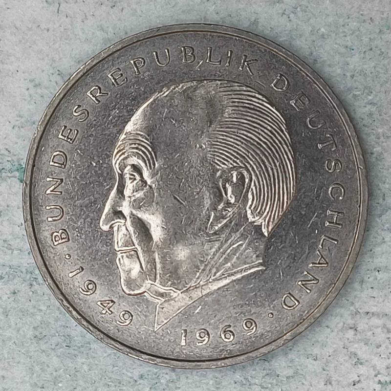 Obverse : Allemagne 2 MARK Konrad Adenauer 1978 J