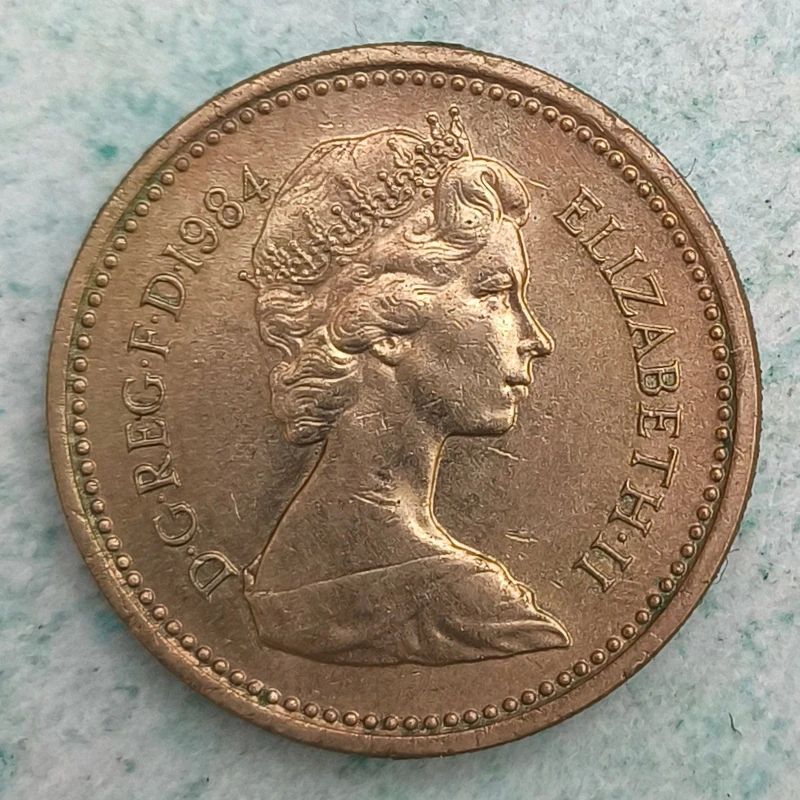 Obverse : Royaume-Uni 1 Pound 1984 - Chardon Écossais