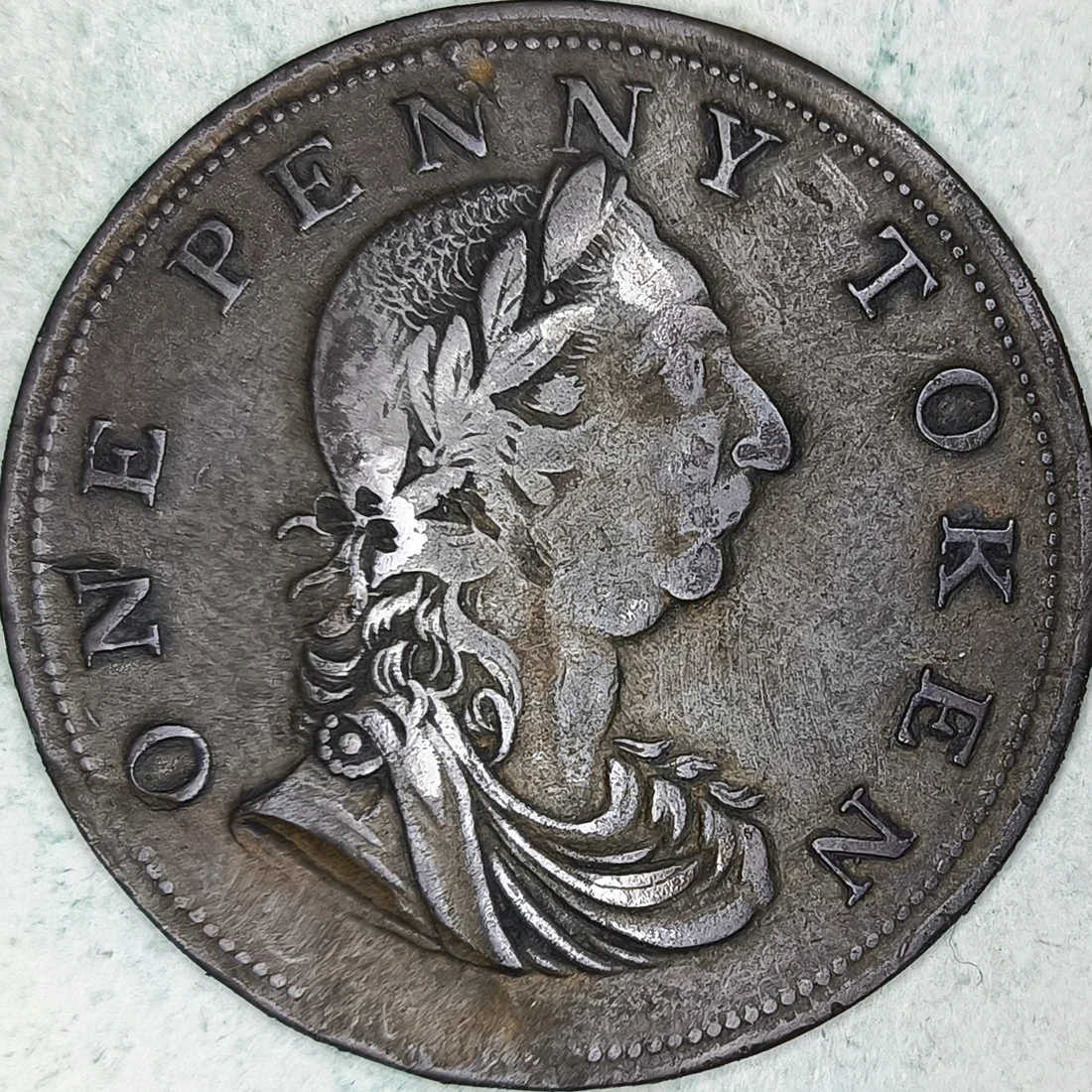 Avers : Irlande 1 penny token 1820 - George III - Harpe couronnée