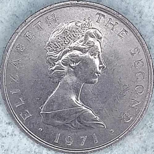 Avers : Île de Man 5 new pence 1971 BE - Tour du Refuge