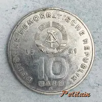 DEUTSCHE DEMOKRATISCHE REPUBLIK